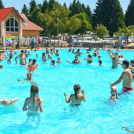 Hôtel Campingpark Gitzenweiler Hof à Lindau  Extérieur photo